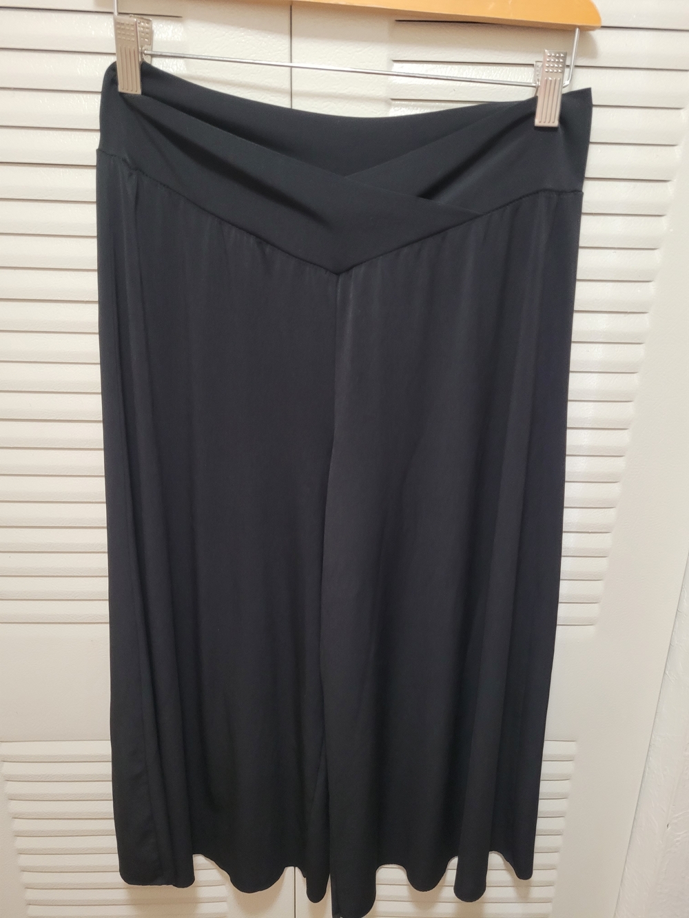 Style & Co. Black V-Waist Maxi Skirt